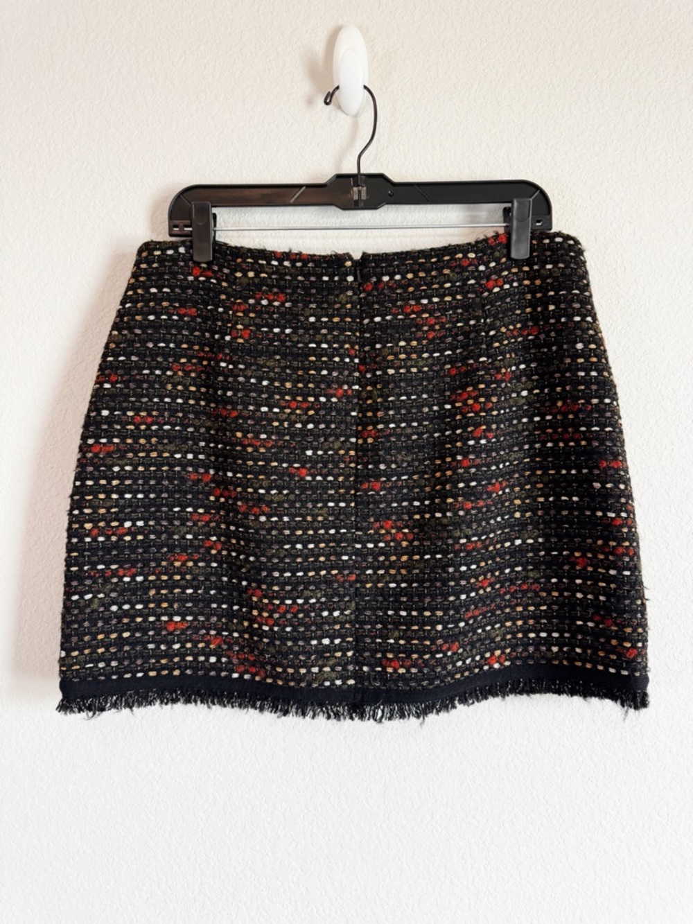Veronica Beard Margot Black Metallic Tweed Fringe Mini Skirt Size 12 - Picture 5 of 9